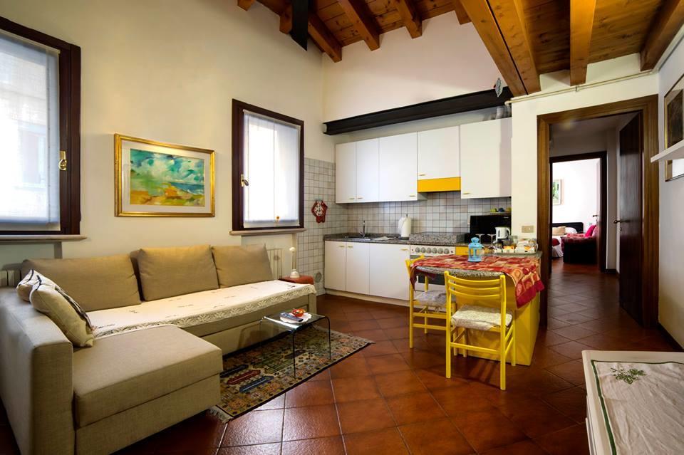 Holiday Treviso Suite Lombardi Extérieur photo