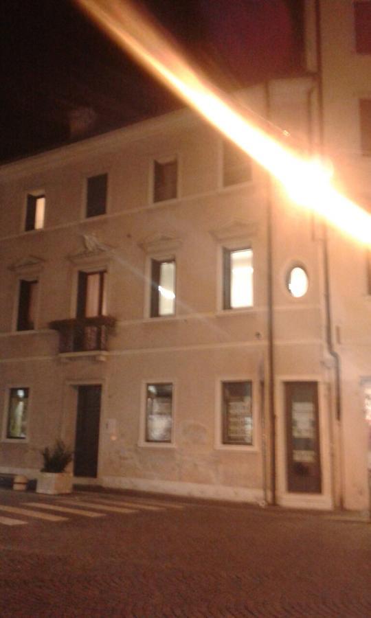 Holiday Treviso Suite Lombardi Extérieur photo